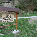 Apartament Domacija Za Robom Cerkno