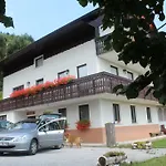 Domacija Za Robom Apartment