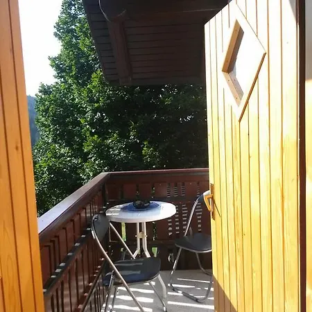 Apartment Domacija Za Robom *