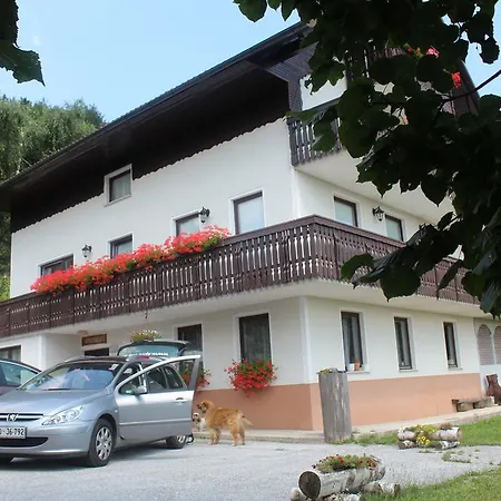 Domacija Za Robom Apartment