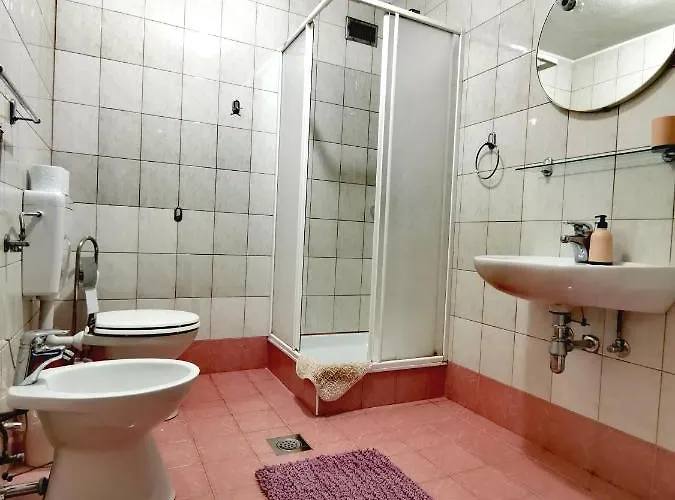 Appartement Domacija Za Robom